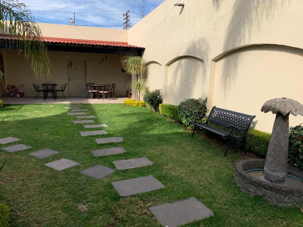 Estancia Santa Fe เคลาญา ภายนอก รูปภาพ